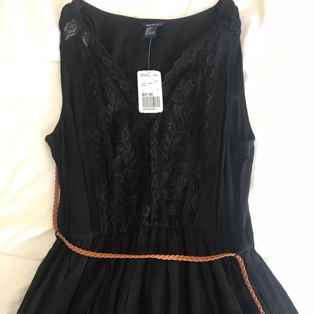 Forever 21 Black dress